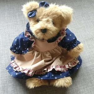 Vintage RUSS Amelia Stuffed Bear Patriotic 10" VTG Plush - Picture 1 of 6