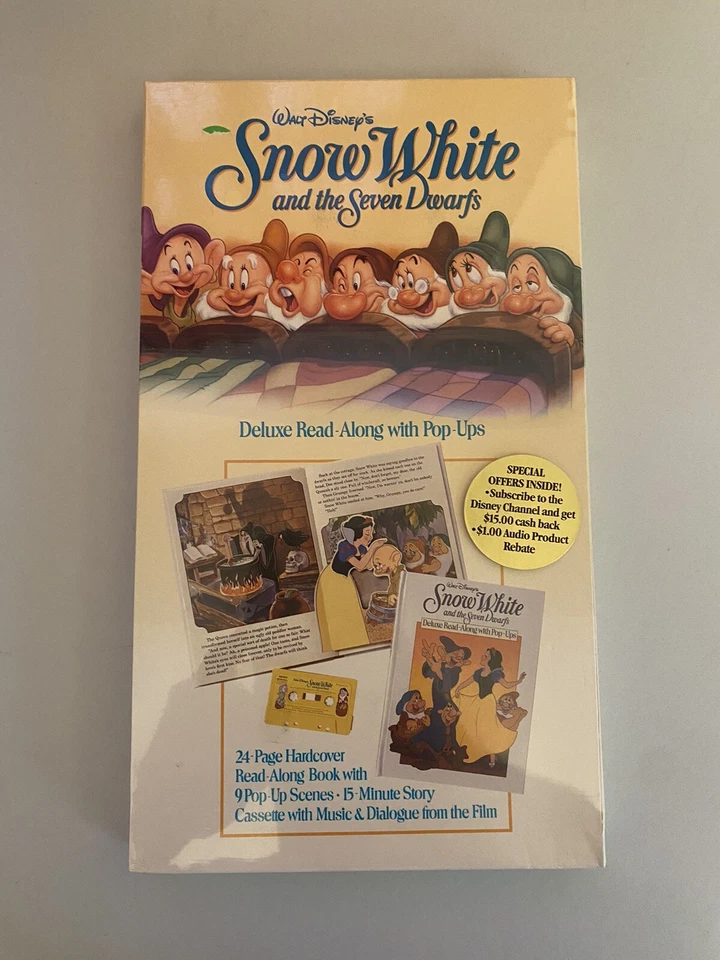 Snow White & The Seven Dwarfs Deluxe Pop up Book With Cassette 1993 Flaw