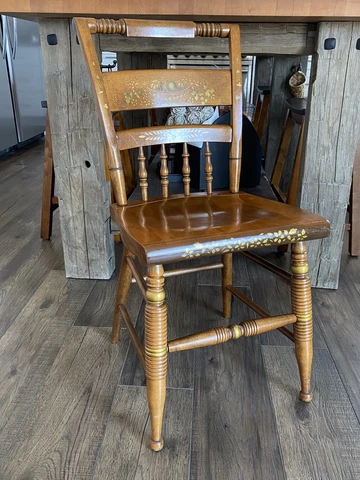 NICHOLS & STONE HITCHCOCK STYLE MAPLE SIDE CHAIR (OLD PINE FINISH) Cover