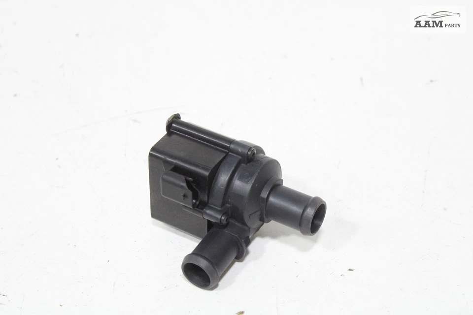 2017-2023 AUDI A4 QUATTRO B9 ENGINE SECONDARY COOLANT AUXILIARY WATER PUMP OEM - Image 1 of 4