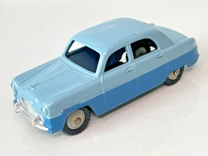 Dinky Toys No. 162 Ford Zephyr - Picture 1 of 8