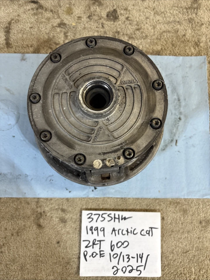 Embrague Arctic Cat ZrT 600 1999 accionamiento primario 375 Foto 1 de 4