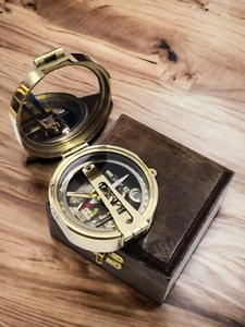 Brass Geological Brunton Compass With Wood Case For Geologist Archaeologists - Picture 1 of 7