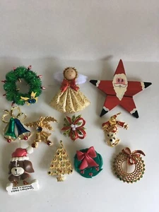 Lot of 10 Christmas Brooches  Different Styles Colors Shapes - Foto 1 di 24