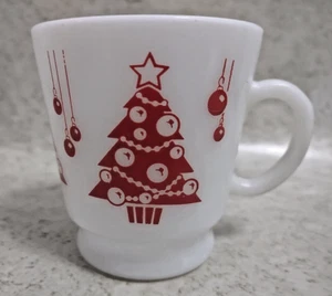 Vintage Hazel Atlas Milk Glass Mug Cup Red Christmas Tree Egg Nog - Picture 1 of 7