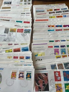 Suriname astounding FDC cover collection 158 all different many blocks etc !!! - Picture 1 of 24
