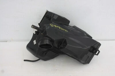 Audi A4 B8 Caja Filtro de Aire 8K0133837BF Genuino Foto 1 de 4