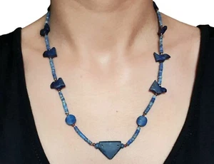 Antik alt echter Lapislazuli kleine Röhre Perlen Vogel & Dreieck Anhänger Halskette - Bild 1 von 6