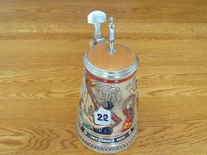 Avon A Century Of Basketball Stein - 1993 - Bild 1 von 12