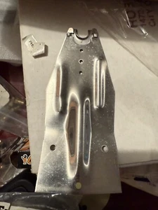 Ducane Rotisserie Bracket Right Hand G4260583 - Picture 1 of 2