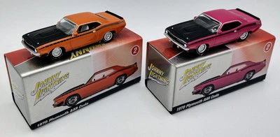 Johnny Lightning 1:64 Pro Collector Tin R3 #2 Ver A&B 1970 Plymouth AAR Cudas Foto 1 de 4