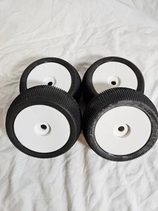 Pro-Line Hole Shot LPR M2 Monster Truggy Tires 8B 8IGHT-T PRO1139-01 Mounted SET - Picture 1 of 5