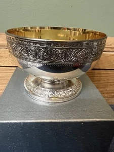 Antike Christofle Gallia Metall Blumen Motiv Sockel kleine Schale. In Org. Box - Bild 1 von 23