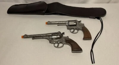 VTG Pair Of Gonher Toy Cap Guns # 122 & # 76 Margarita Made In Spain W/Holster - Image 1 of 4