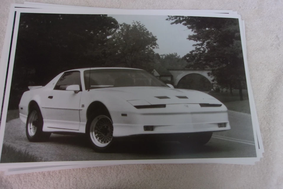 1988 PONTIAC FIREBIRD TRANS AM  GTA  11 X 17  PHOTO   PICTURE - Image 1 of 1