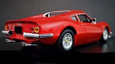 Ferrari Race Car 1:24Custom Built Metal 18 Model 12 Vintage Classic  - Image 1 of 4