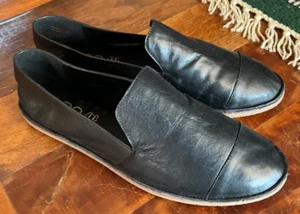 ALDO BLACK SOFT LEATHER SIZE 8/38.5 FLATS LOAFERS COMFORT $75 - Picture 1 of 9