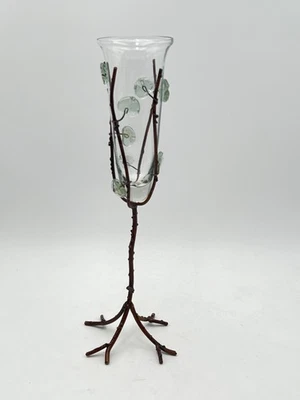 Jarrón de vidrio con soporte de ramita de metal y detalles de hojas pieza decorativa única para el hogar Foto 1 de 4