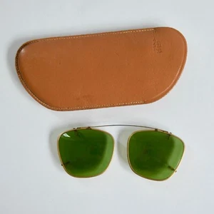 Vintage Polaroid Clip-On Sunglasses Green Glasses w/ Fidelity USA Case - Picture 1 of 6