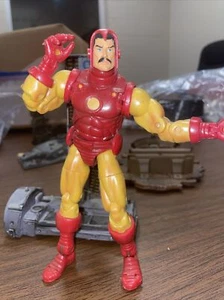 Toy Biz Marvel Legends Iron Man/ Tony Stark Figure with Classic Armor W Stand - Picture 1 of 6