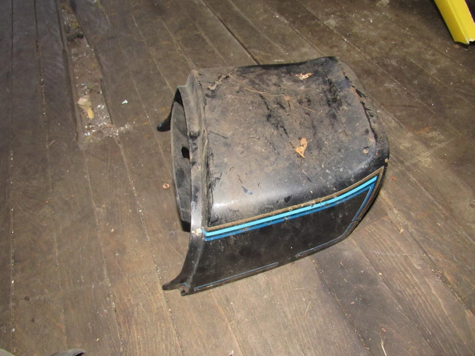 1978 suzuki gs750 хвостовой обтекатель капота - Изображение 1 из 1