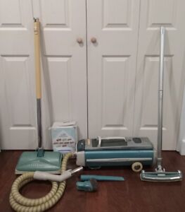 Electrolux Lux Classic Canister Vacuum Cleaner Tested with hose and extra bags