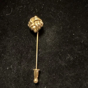 MONET Stick Pin Square Knot Gold Tone Vintage Estate Signed (lot#159) - Picture 1 of 5