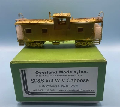 Overland Models HO Scale Brass OMI-3858 SP&S Intl Wide Vision Caboose #900-905 - Image 1 of 4