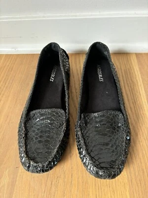 AEROSOLES Mocasines de Cuero Negro Serpiente Repujado/Conducción Sin usar, en Caja Talla 7,5 M Foto 1 de 4