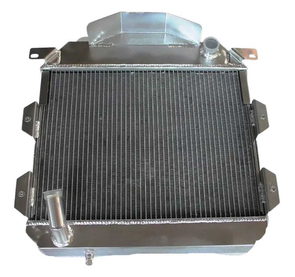 Radiadores de aluminio 68 mm MT para Austin Healey 100-4 1953 1954 1955 1956 Foto 1 de 4