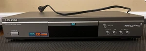 Samsung DVD-S222 DVD MP3 CD Player Phantom Surround No Remote Tested and Works - Picture 1 of 2