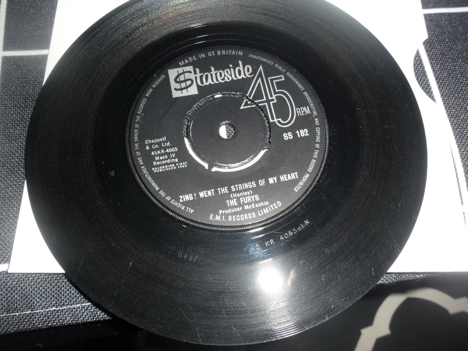 The Furys  Zing! Went The Strings Of My Heart  Never More  Stateside Demo  Foto 1 de 1