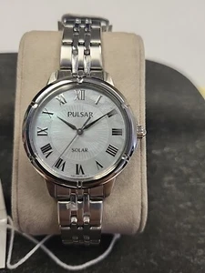 Non- Working Salesman Sample Pulsar Solar Women's Easy Style Silverstone Watch - - Picture 1 of 3