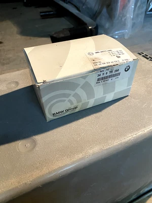 Комплект фурнитуры поршня двигателя BMW 525td tds 528i und 530i E39 не полный 34116761280 - Изображение 1 из 3