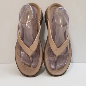 Crocs Capri V Sandals Womens Size 10 Flip Flops Beige Chai Walnut Leather Thong - Picture 1 of 14