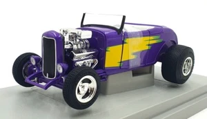 Ertl 1/18 Scale Diecast 7153 - 1932 Ford Street Rod - Purple - Picture 1 of 5