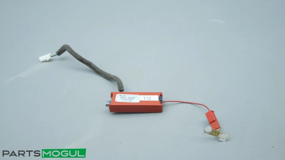 2014 2015 2016 HYUNDAI EQUUS TRASERO CRISTAL AMPLIFICADOR ANTENA DERECHA 96271-3N000 OEM Foto 1 de 4