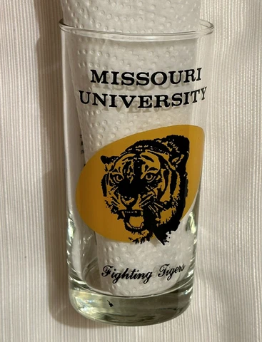 1974 Missouri University Tigers Football Mizzou Glass Cover