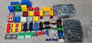 Lot Lego Duplo Thomas & Friends and extra w/42 Tracks - Picture 1 of 8