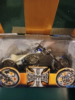 West Coast Choppers Jesse James 1:10 Cherry CFL JJ04-10-03 Die Cast - Image 1 of 3