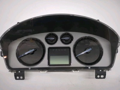 Cadillac Escalade 2007–2014 Gauge Speedometer Instrument Cluster OEM - Image 1 of 4
