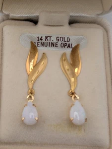 NEU~14k Gelbgold~**Opal Ohrhänger**~Birnenform~1,1 Gramm~VERPACKT - Bild 1 von 6
