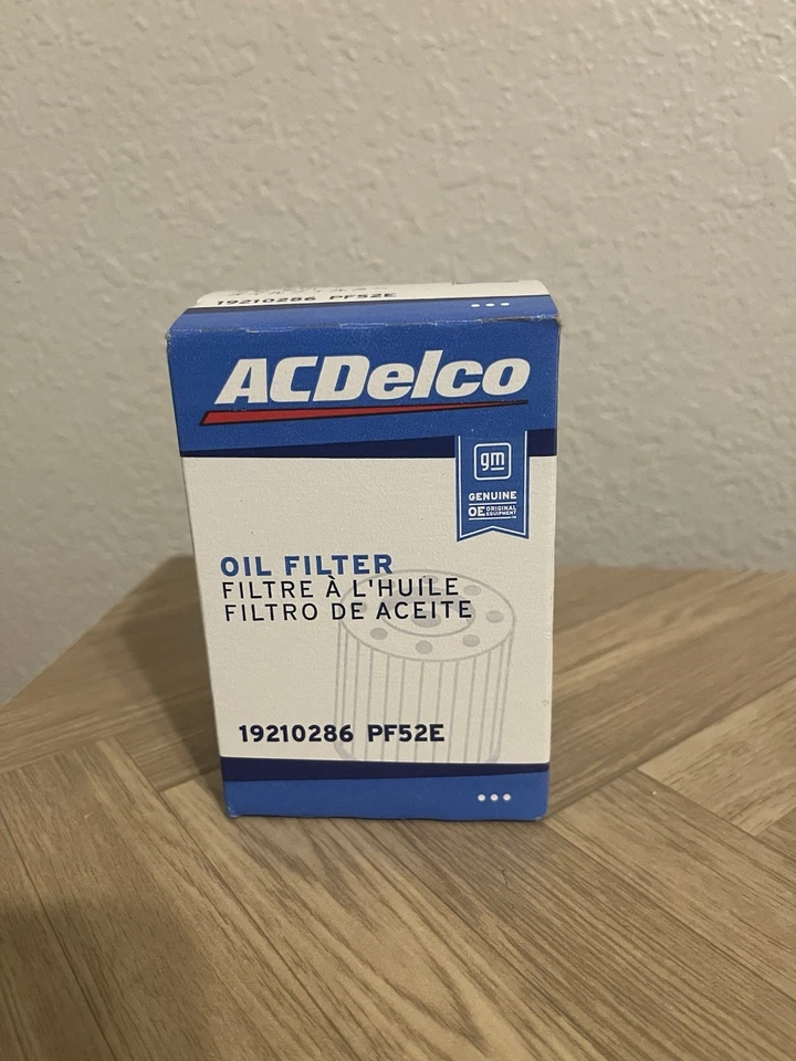 Filtro de aceite de motor ACDelco PF52E 19210286 Foto 1 de 3