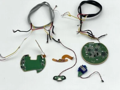 Piezas Usadas Genuinas Beats Studio 2.0 Placa de Alimentación con Cable Puerto Bluetooth Cargador PCB Foto 1 de 4