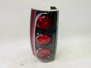Luz trasera izquierda OEM 2012 2013 2014 GMC Yukon Denali Driver lámpara izquierda - Imagen 1 de 9