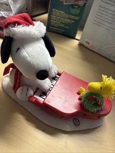 Hallmark Snoopy Plüsch Klavier spielen Woodstock Sound Bewegung GETESTET FUNKTIONIERT - Bild 1 von 5
