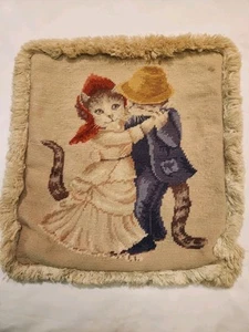 Beautiful Vintage Needlepoint Cats Dancing Throw Pillow Cover - Picture 1 of 9