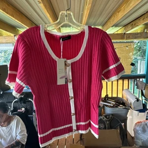 Dokotoo Women’s Large Hot Pink Short Sleeve Button Down Sweater. “BRAND NEW” - Picture 1 of 2