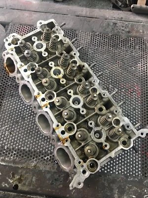 2003 2004 2005 2006 Porsche Cayenne S 4.5L Cylinder Head Left 948.104.104  - Изображение 1 из 3