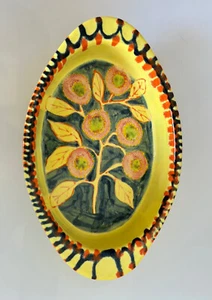 Studio M Signed Pottery Dish- Hand Painted Floral Stoneware Modern Folk Art - Imagen 1 de 11